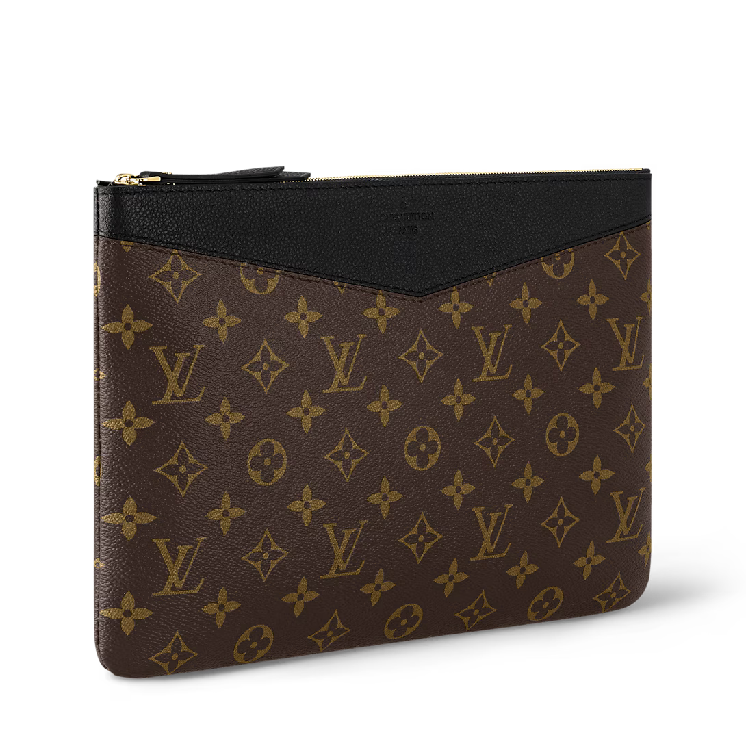 Louis Vuitton Monogram Daily Pouch Black